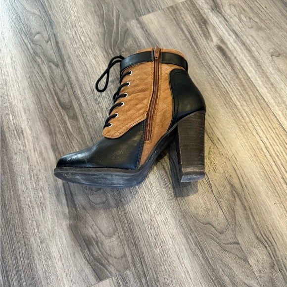 Call it Spring Boots size 8 - Picture 12 of 13